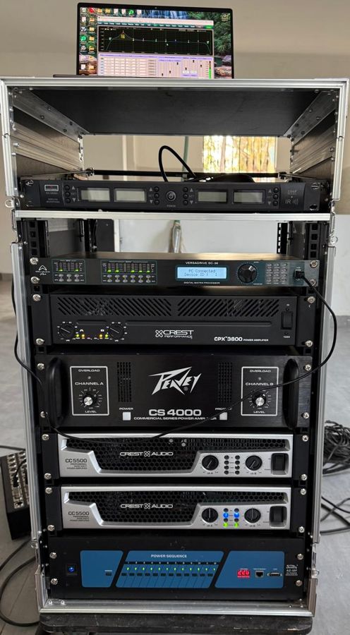 Amplifier and processing rack